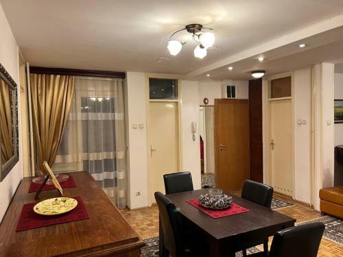 S&v Apartment