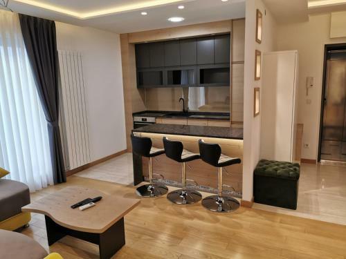 Captain's Apartment