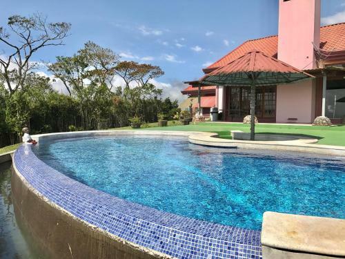 Dream Villa, Ocean View & Pool!