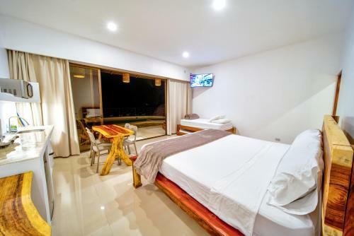Hotel Akua Suites Ocean View