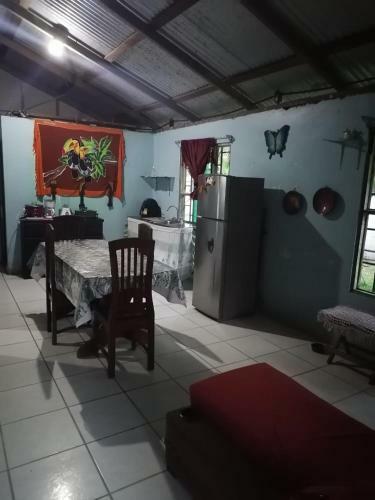 Hostal Habitaci�n Privada Para Pareja.