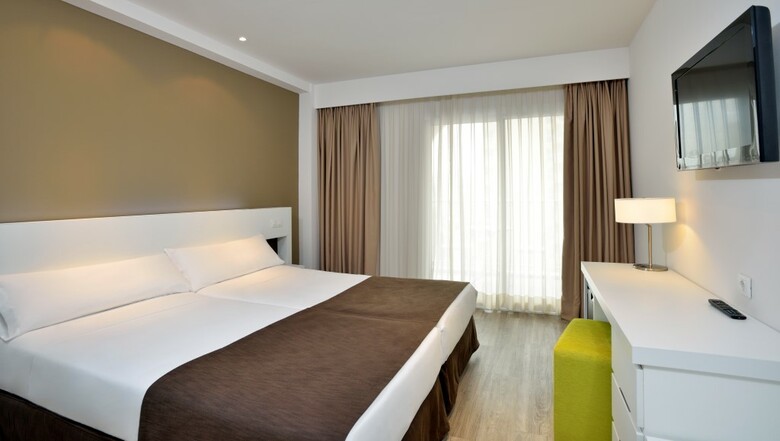 Hotel Sol Pelicanos Ocas