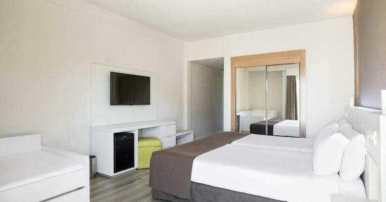 Hotel Sol Pelicanos Ocas