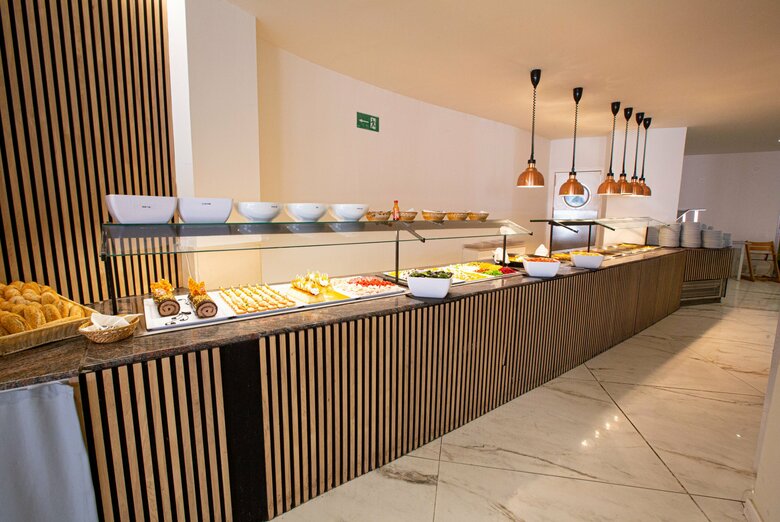 Hotel Fleming Playa Poniente By Punta 25