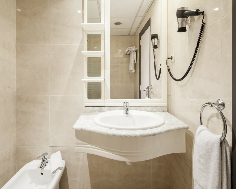 Hotel Ilunion Bilbao
