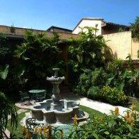 Hotel Museo Uxlabil Antigua