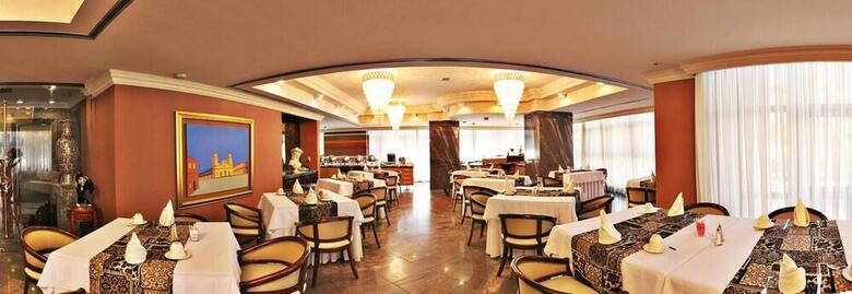 Sabe Center Hotel