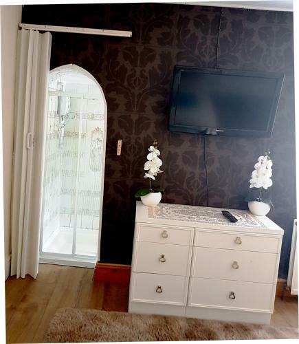 Hostal Amber Guesthouse