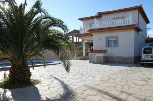Villa Alfonso