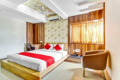 Oyo 84390 Hotel Green Grand