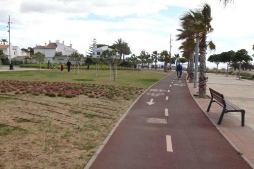 Apartamento Muy Cerca de La Playa Gran Piscina Wifi Gratis