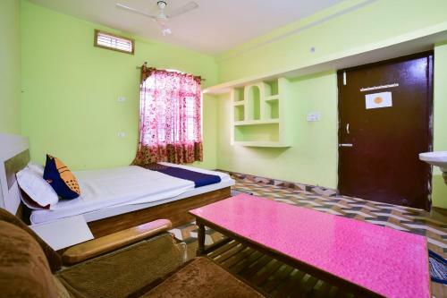 Hotel Oyo 65055 Sai Kripa Guest House