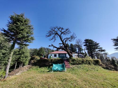 Villa Pre Independence 2 Bhk Bungalow Dalhousie Himachal