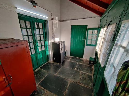 Villa Pre Independence 2 Bhk Bungalow Dalhousie Himachal