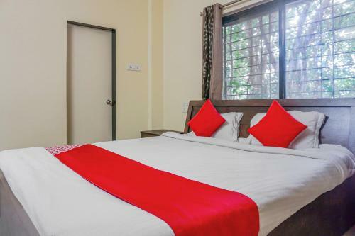 Oyo Flagship 81602 Hotel Mv Galaxy