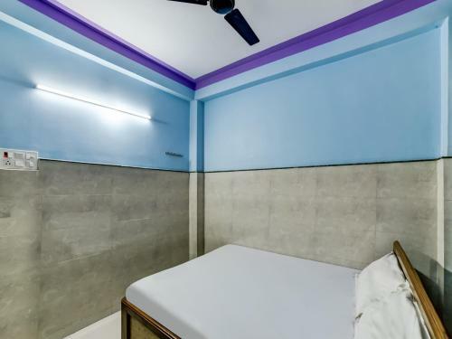Spot On 82187 Hotel Hindustan