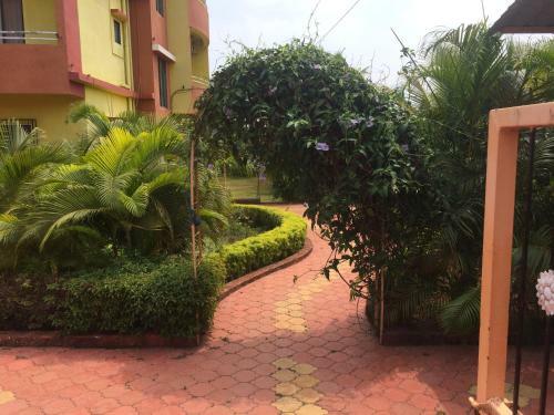 Hotel Raviraj Residency