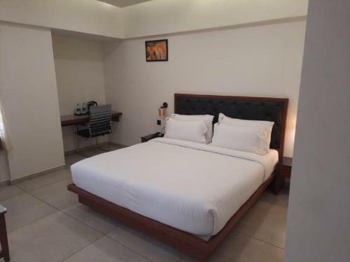 Hotel Ashok Inn