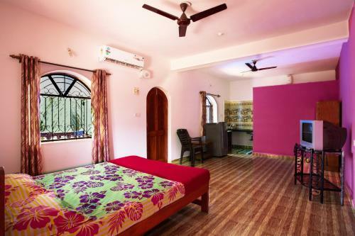 Hostal Santana Guest House