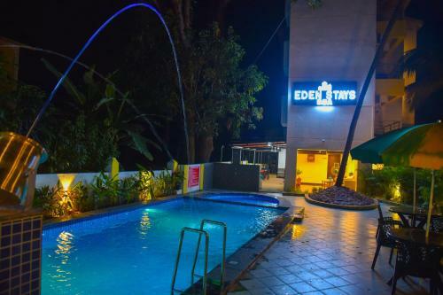 Hotel Eden Stays - A Unit Of Av Associates