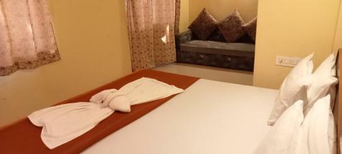 Golden 4bhk Private Villa