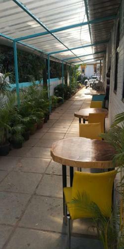 Hotel Rajmahal Beach Resort