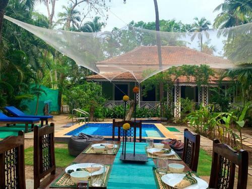 Chapter Two - An Artful Portuguese Villa With Pool