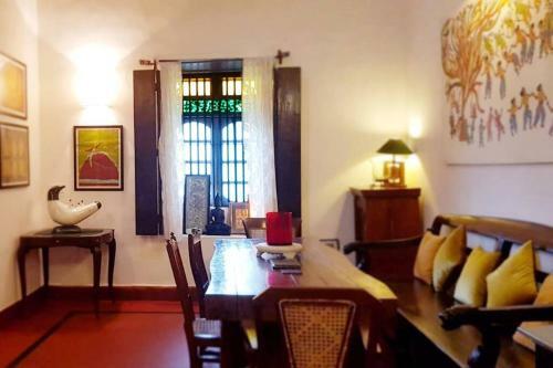 Chapter Two - An Artful Portuguese Villa With Pool