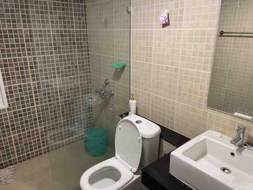 502 Stays - 2bhk Apartment