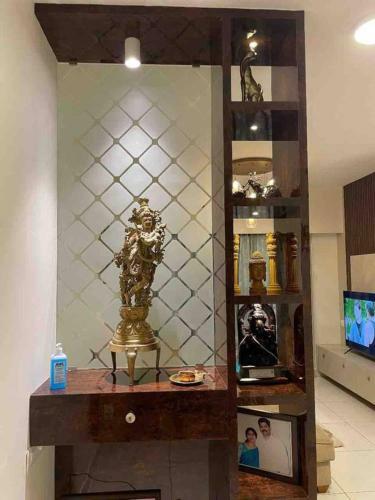 502 Stays - 2bhk Apartment