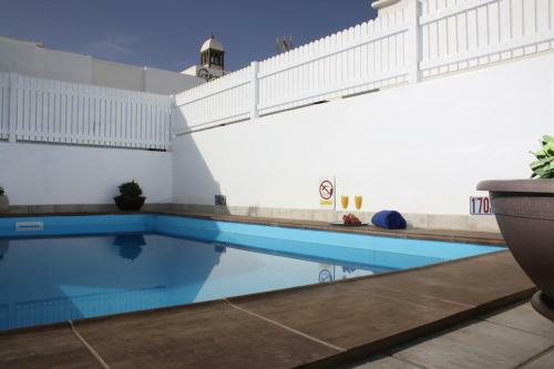 Villa Corona Roses