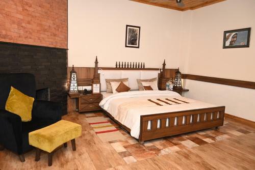 Hotel Chamong Chiabari Mountain Retreat