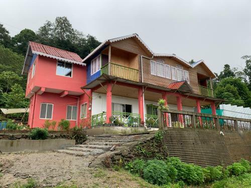 Lamahatta Village Resort