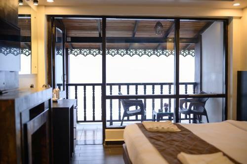 Hotel Istana Resort & Spa