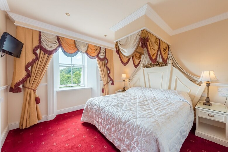 Grange Hotel