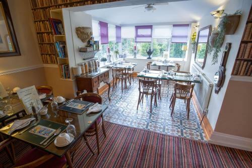 Hostal The Ascott