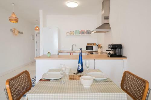 Apartamento La Playita, Primera Linea De Mar