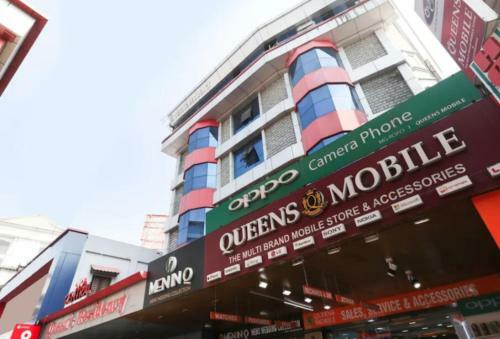 Hotel Central Queens Residency - Cochin