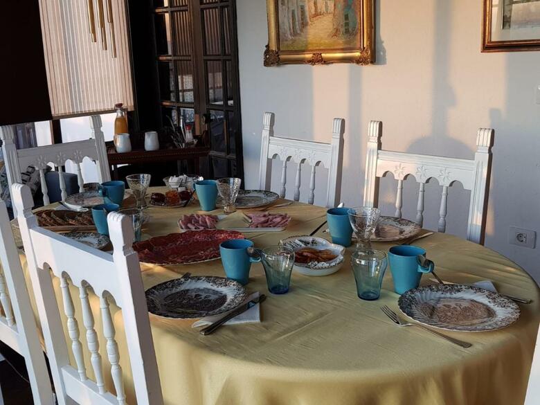 Hostal Habitaciones Do�a Cris