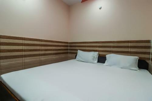 Hotel Spot On 62040 Swagat Home Stay
