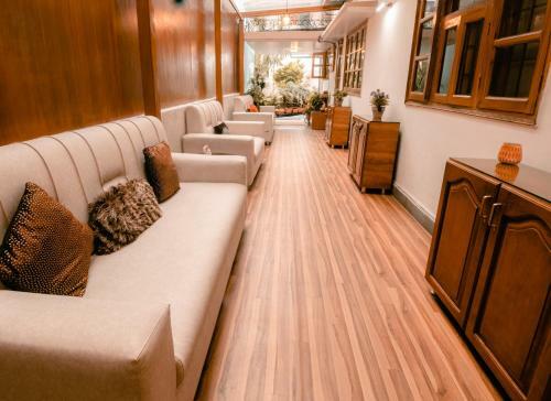 Apartamento A Centrally Located Warm And Cozy 2 Br Floor