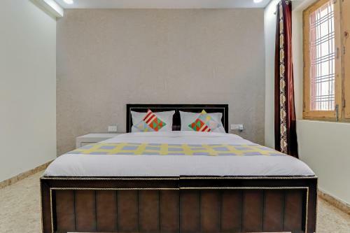 Hostal Oyo 79154 Exotic Stay