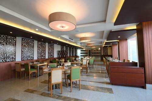 Hotel Pushkara Sarovar Portico