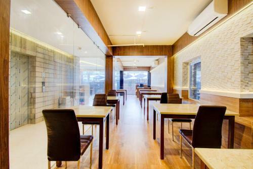 Oyo Townhouse Hotel Gokul Regency
