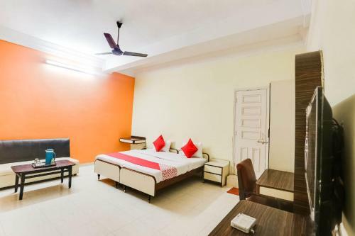Oyo Flagship 37028 Hotel Sheela