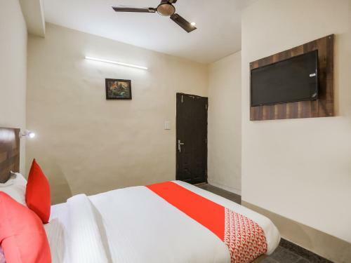 Hotel Oyo 76156 Orchid Inn
