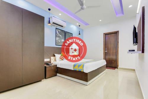 Hostal Collection O 82677 Hotel Apj Grand