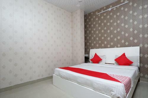 Hotel Oyo 31100 My Dream Residency