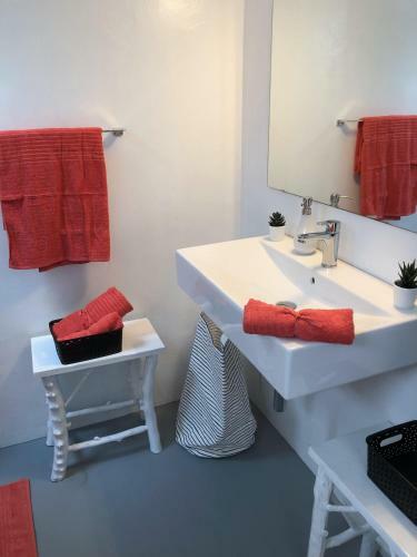 Villa Mare Bella Chao Sea View Private Heated Solar Pool AC