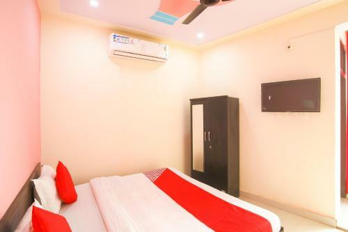 Hotel Vaccinated Staff - Oyo 62980 Shiva Residency